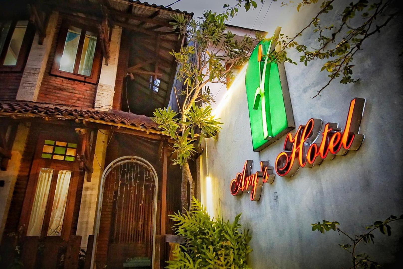 Ary's Guest house 3*