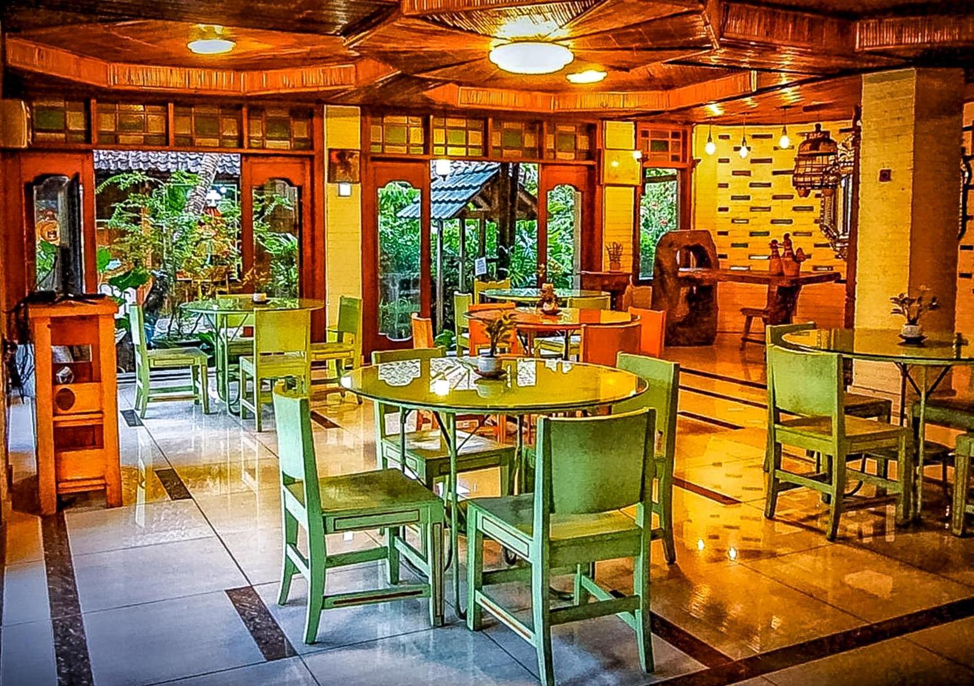 Guest house Arys Garden
