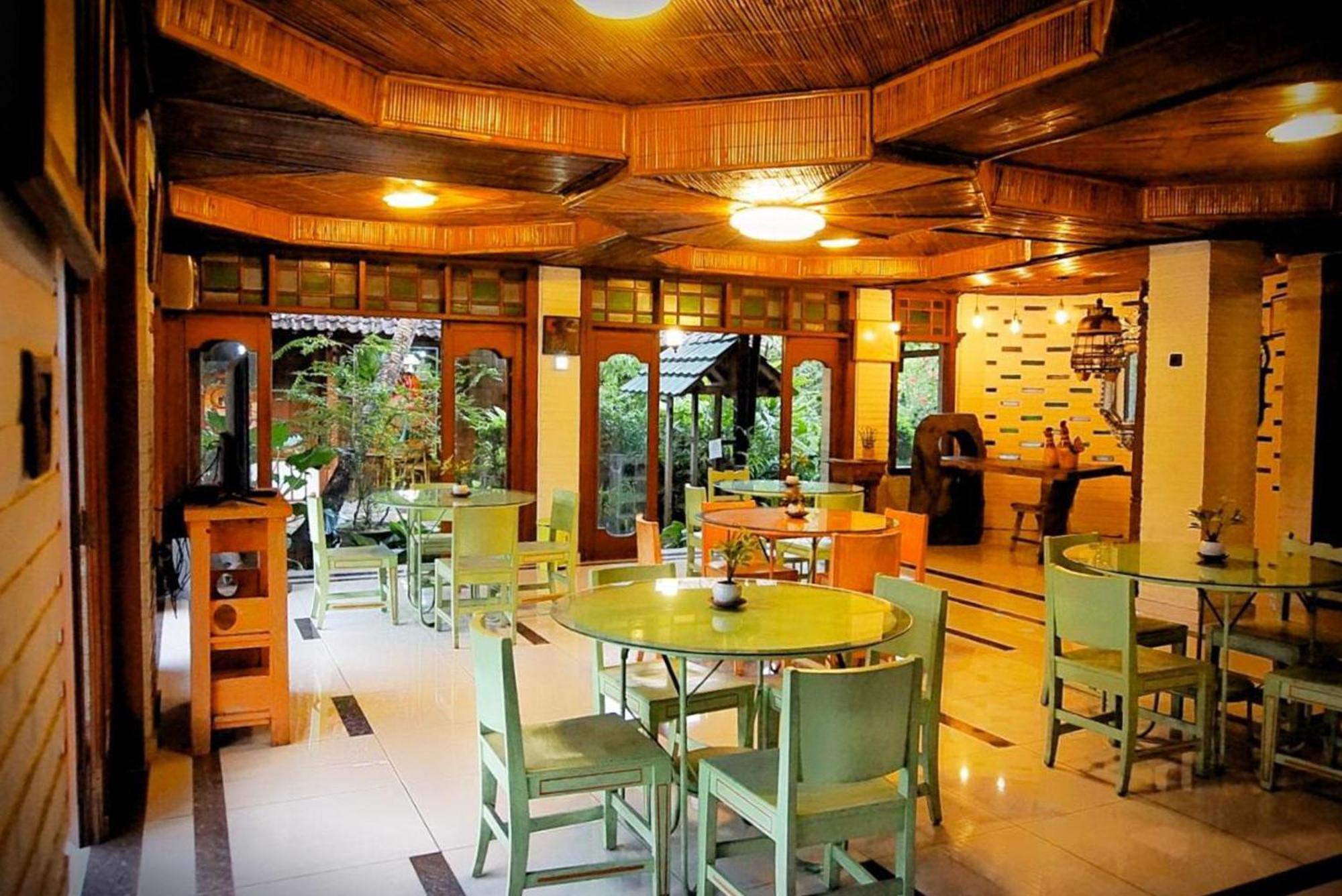 Guest house Arys Garden 3*